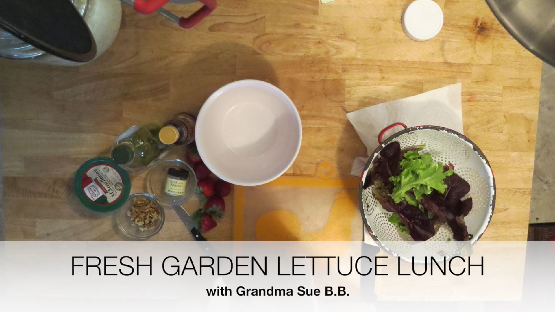 Fresh Garden Lettuce Lunch