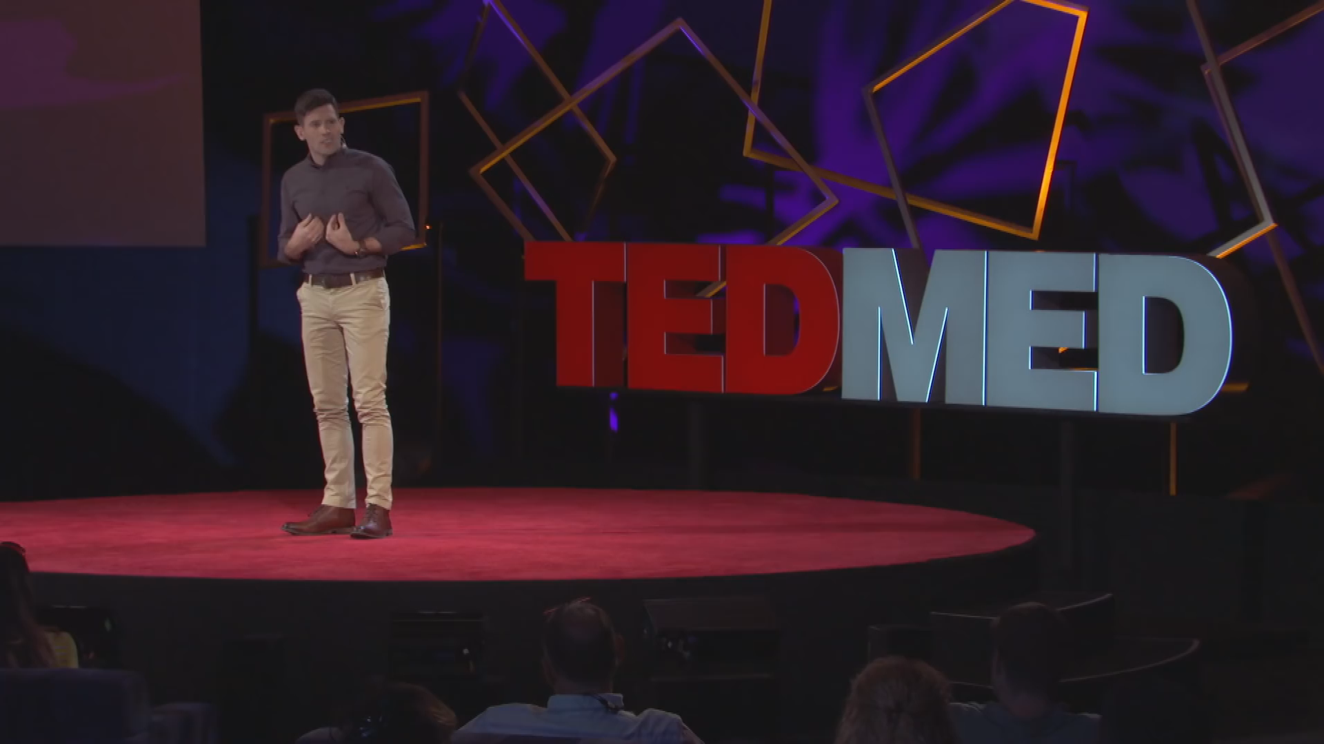 TED Talks – Our Dangerous Obsession with Perfectionism is Getting Worse